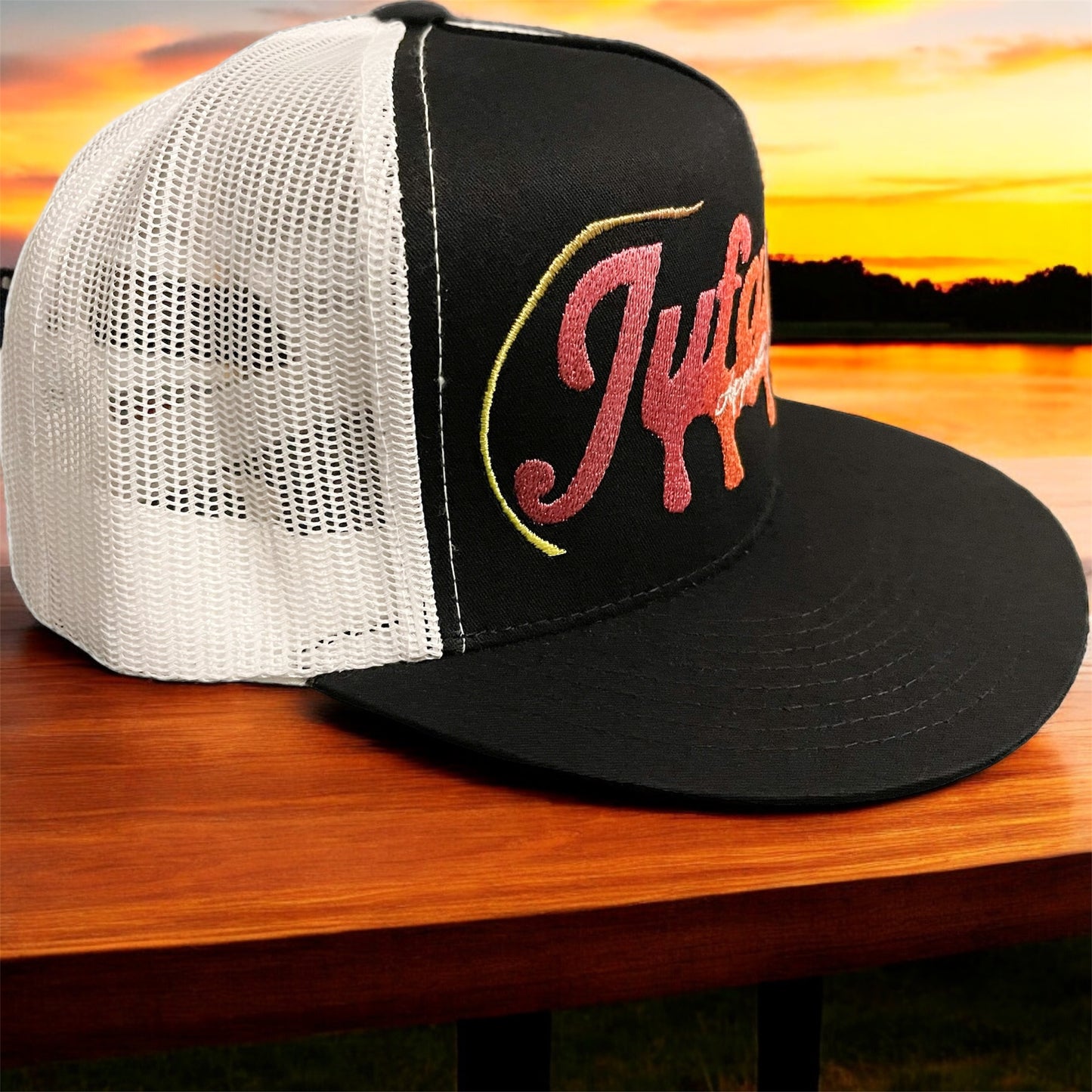 Jufafiani flamingo trucker drip