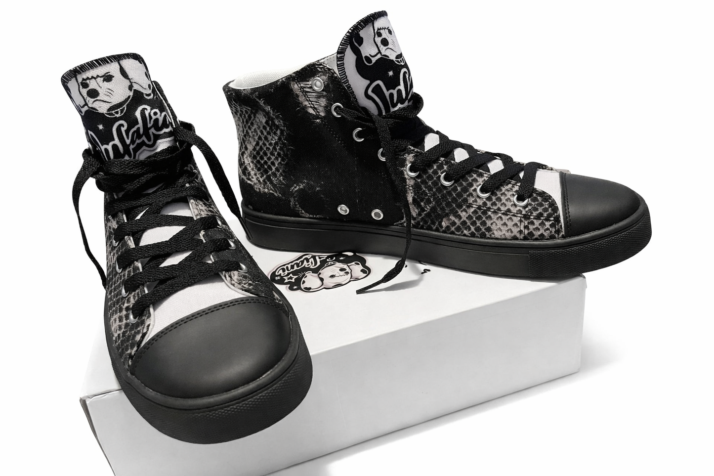 JUFAFIANI Denim Banned Sneaker