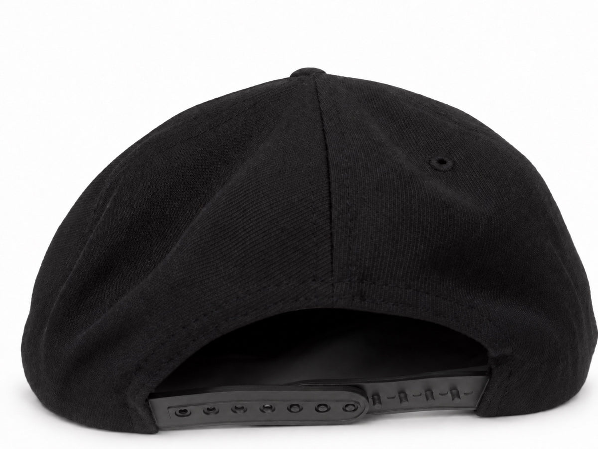 JUFAFIANI Drip Beyond black snapback back closure view